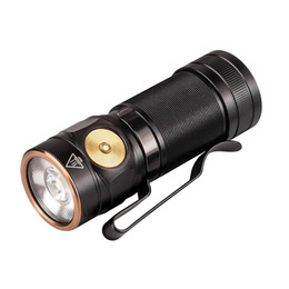 Ліхтар ручний Fenix E18R V2.0. Фото 4