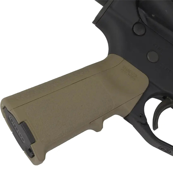 Вкладиш Magpul в пістолетне руків’я MAID/MOE з відсіком для CR123/RCR123. Фото 2