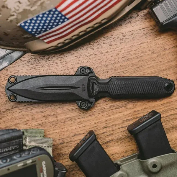 Ніж SOG Pentagon FX Covert Blackout. Фото 13