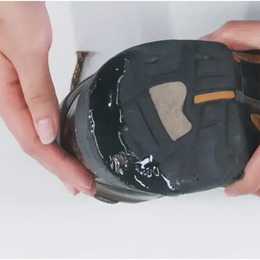 Клей для ремонту Gear Aid by McNett Aquasure +SR™ Shoe Repair 28g in Clamshell. Фото 5