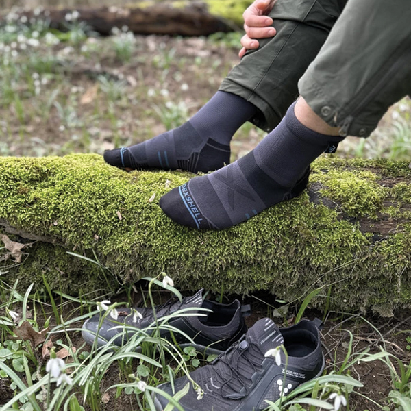 Шкарпетки водонепроникні Dexshell Running Lite 2.0 Socks, сірі, розмір L (43-46). Фото 3