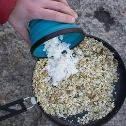 Сковорідка зі складною ручкою Alpha Pan Black, 8" від Sea to Summit