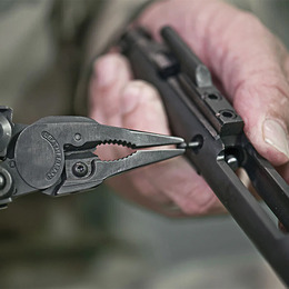 Мультиінструмент Leatherman MUT Black, чохол нейлон. Molle (олива),sight adjuster. Фото 9