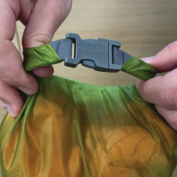 Гермомішок Ultra-Sil Nano Dry Sack Lime, 20 л від Sea to Summit . Фото 4