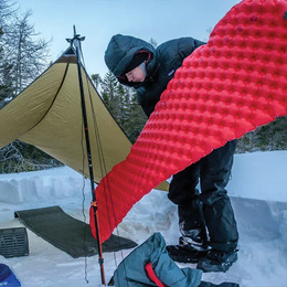Надувний килимок Comfort Plus Insulated Mat 2020, 183х55х6.3см, Red від Sea to Summit. Фото 23
