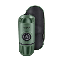 Портативна еспресо-кавоварка Wacaco Nanopresso зелена з чохлом, механічна, для меленої кави