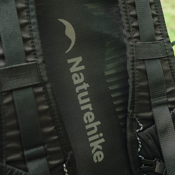 Рюкзак туристичний Naturehike Helium CNK2300016, 30+5 л, коричневий. Фото 3