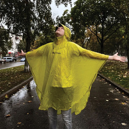 Дощовик-пончо Poncho 15D Lime, 140 х 118 см від Sea to Summit. Фото 7
