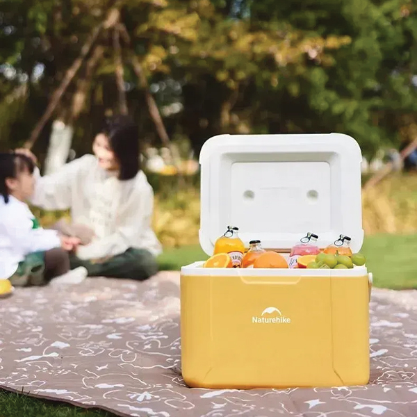 Туристичний холодильник Naturehike CNK2450CF012, 18 л, жовтий. Фото 2