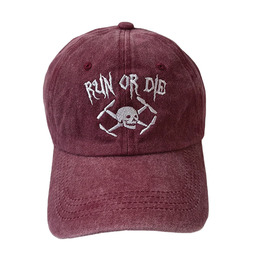 Кепка "RUN OR DIE" червона