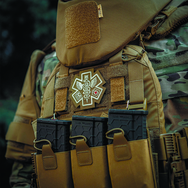 M-Tac нашивка Paramedic (вишивка) Coyote. Фото 3