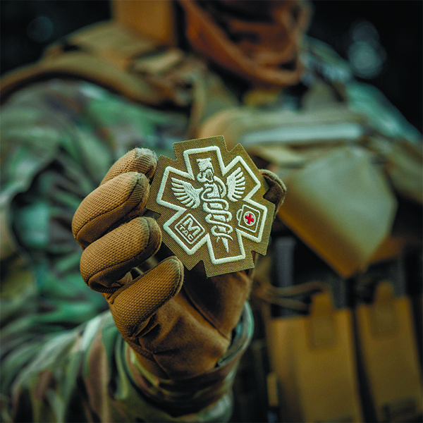 M-Tac нашивка Paramedic (вишивка) Coyote. Фото 7
