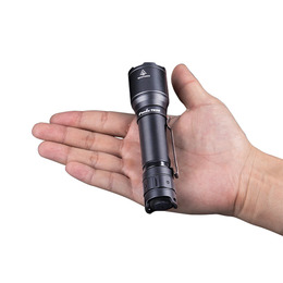 Ліхтар ручний Fenix TK06. Фото 4