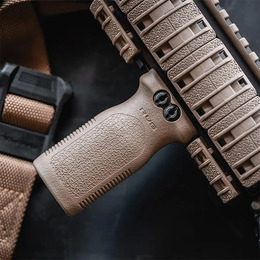 Ручка перенесення вогню Magpul MOE RVG Grip Tan. Фото 5