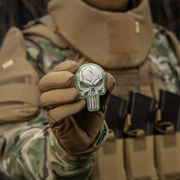 M-Tac нашивка Punisher білий GID. Фото 9