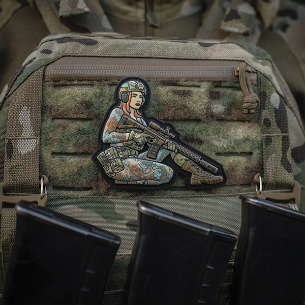 M-Tac нашивка Tactical girl №2 Якудза redhed PVC MC. Фото 2