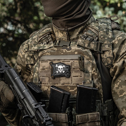 M-Tac нашивка Веселий Роджер PVC Black. Фото 3