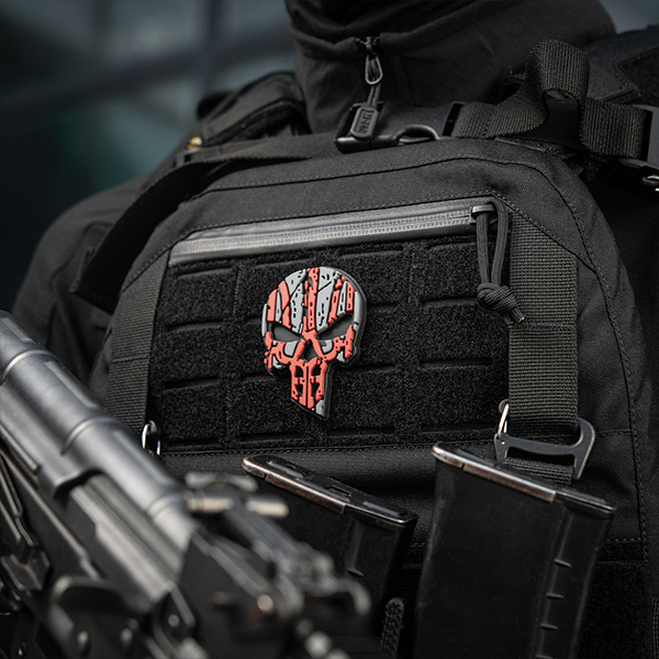 M-Tac нашивка Ukrainian Punisher 3D PVC Red/Black type 2. Фото 3