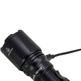 Ліхтар ручний Fenix TK11R. Фото 3