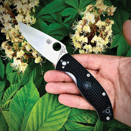 Ніж Spyderco Tenacious Lightweight. Фото 3