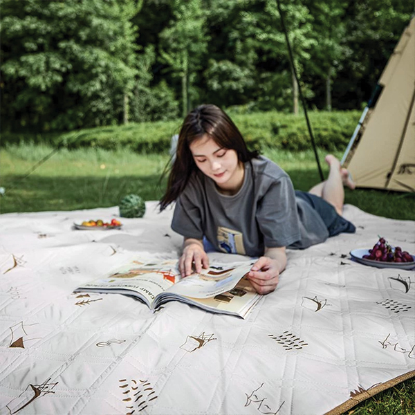 Килимок для пікніка Naturehike 180*200 CNK2300DZ019, бежевий. Фото 6